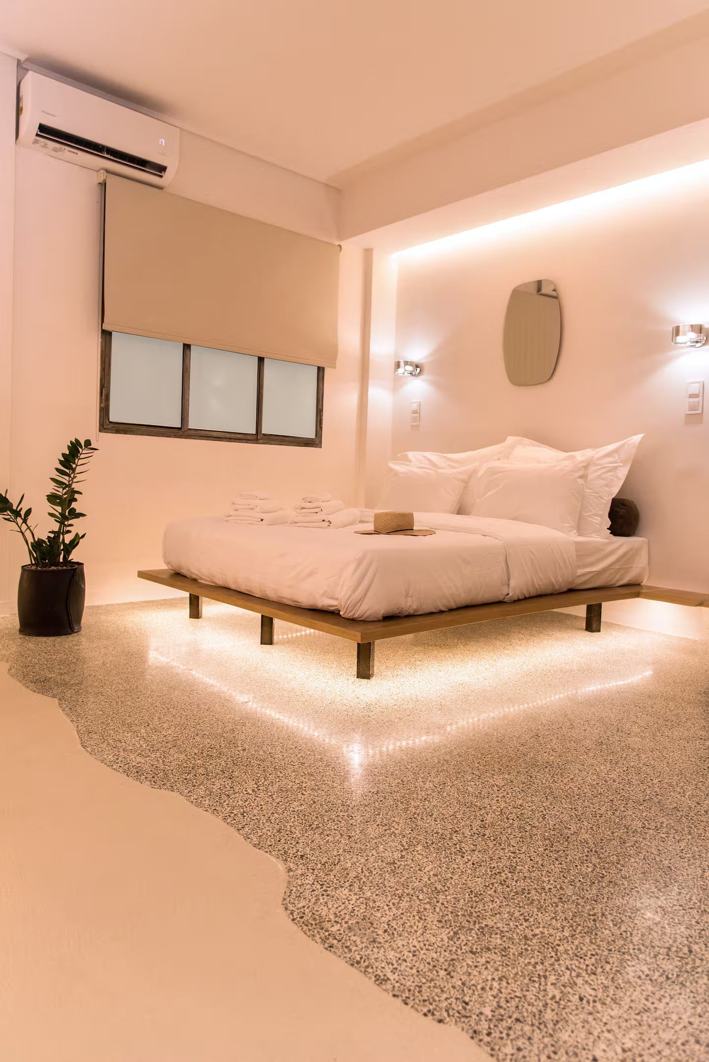 eb955b20-9336-4c5f-8e89-00a4c7af9003